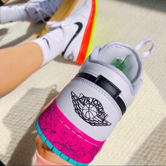 😍New Air Jordan 1 Low - Picture 5 of 11